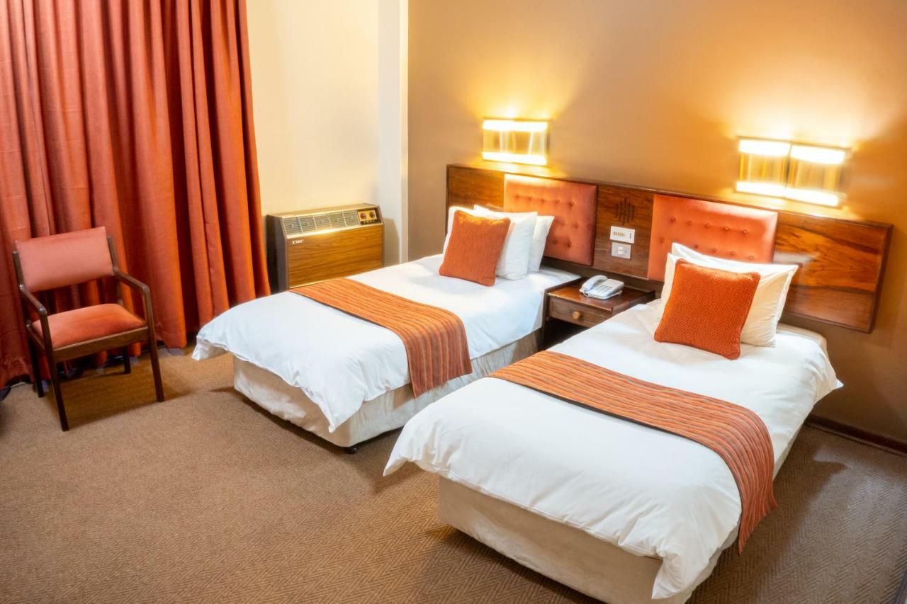 Elgro Hotel Potchefstroom Εξωτερικό φωτογραφία